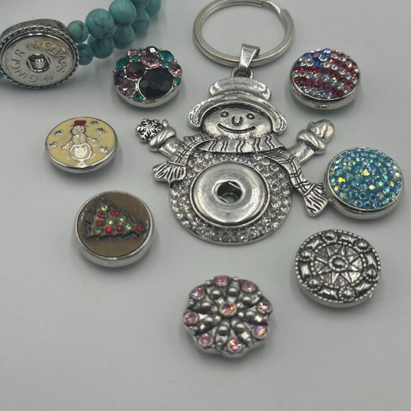 Ginger Snaps Lot Bracelet Keychain Charms Mixed Rhinestone Holiday Pieces - Picture 7 of 9